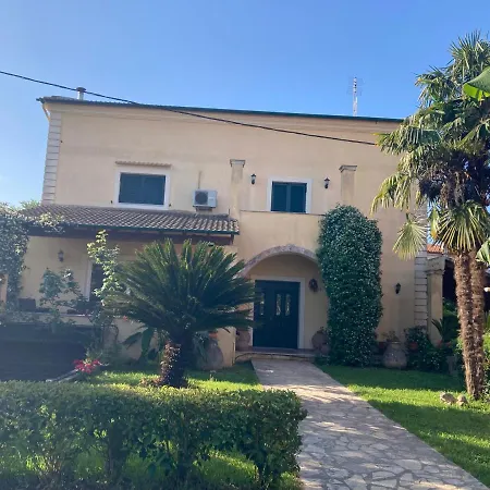 Kanálion Villa Maria מראה חיצוני תמונה